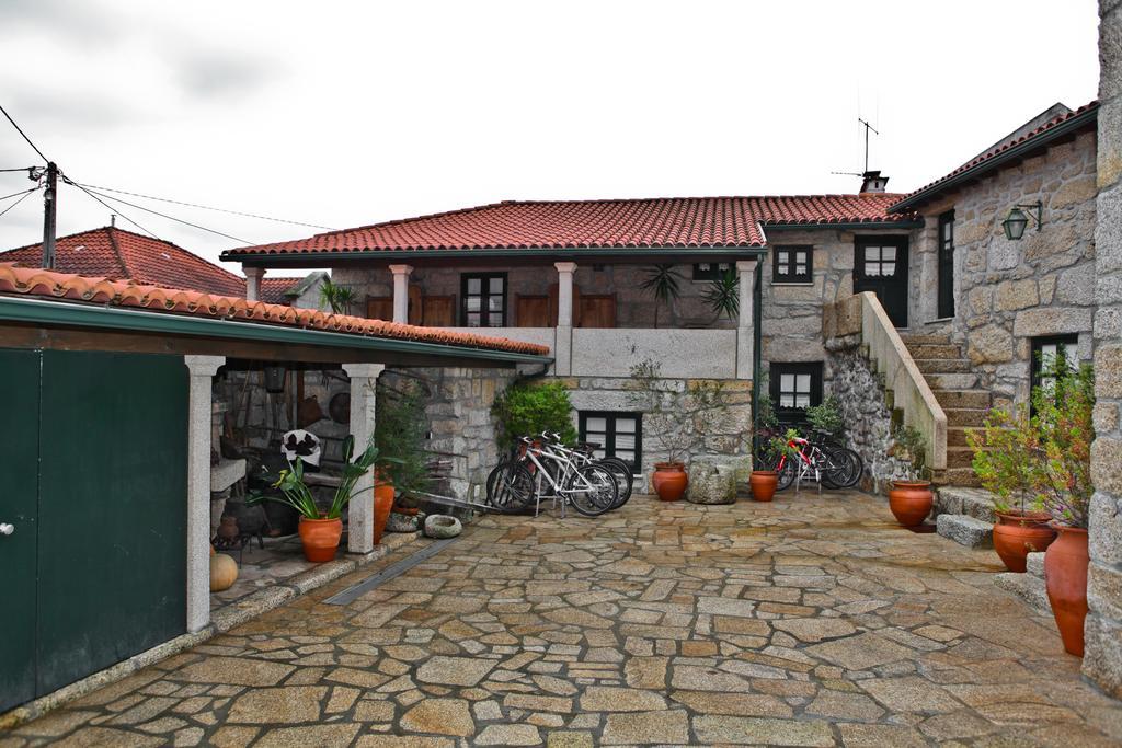 Casas Do Cavaleiro Eira Pensionat Soajo Exteriör bild