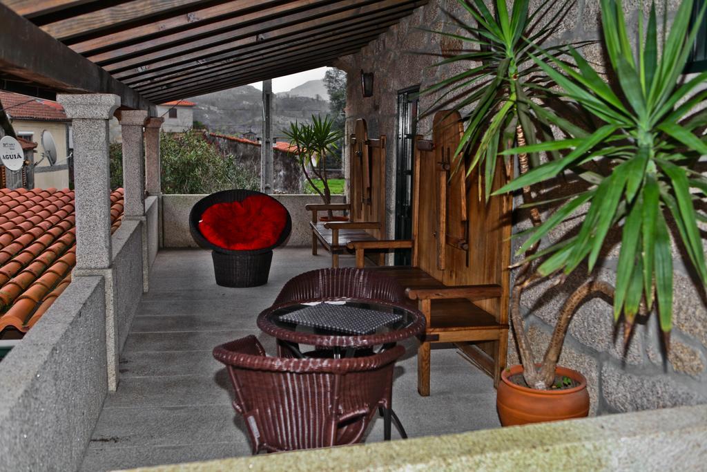 Casas Do Cavaleiro Eira Pensionat Soajo Exteriör bild